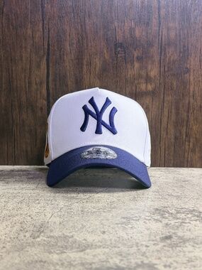 New Era 9FORTY NY Yankees White Navy 50th Year Snapback Hat OSFA